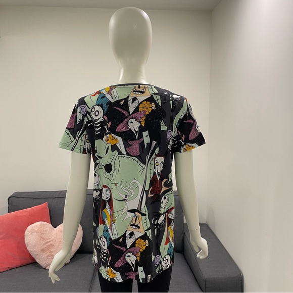 CAKEWORTHY Disney Tim Burton's The Nightmare Before Christmas Tee Size Small - Picture 15 of 15